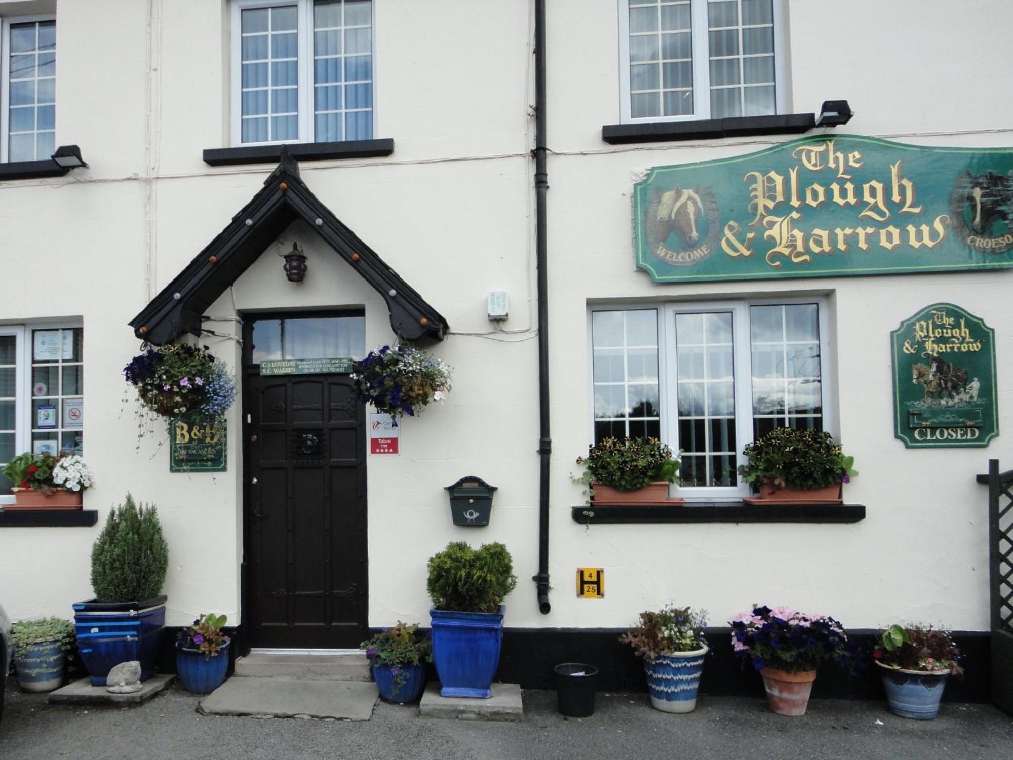 Plough And Harrow Hotel Брекън Екстериор снимка